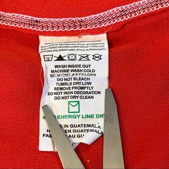 NBA TX 3 Cool Red Chicago Bull’s V-Neck Shirt Size Large - Picture 5 of 10